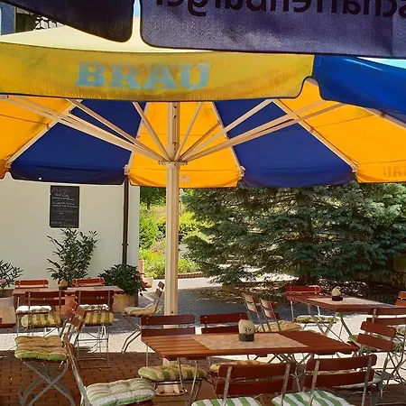 Hotel Gruener Hahn-2