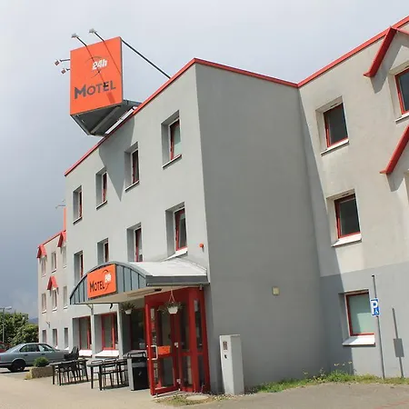 Motel 24H Kassel-3