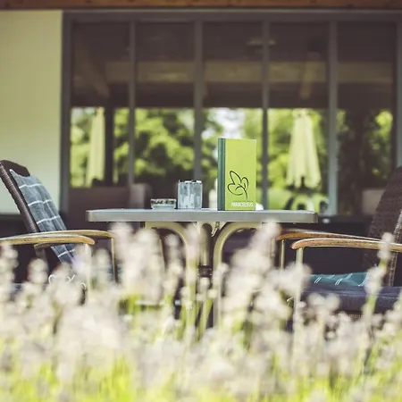 Hotel und Appartementhof Waldeck-2