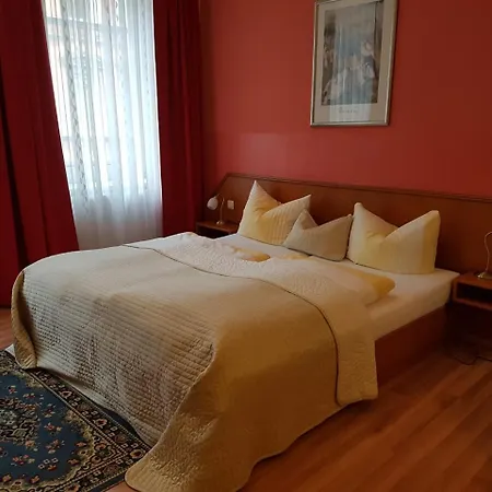 Hotel Am Kuhbogen-2