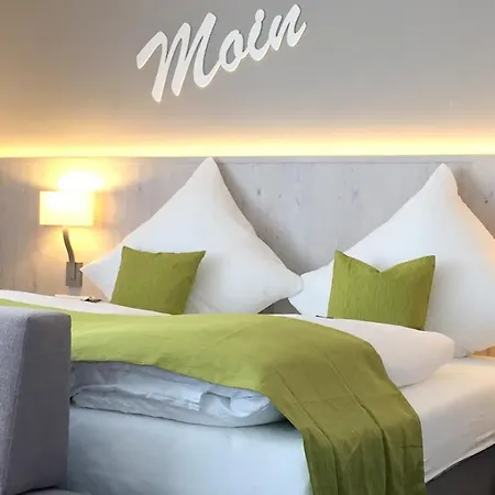 Inselhotel Rote Erde-2