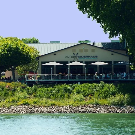 Altes Ruderhaus-3