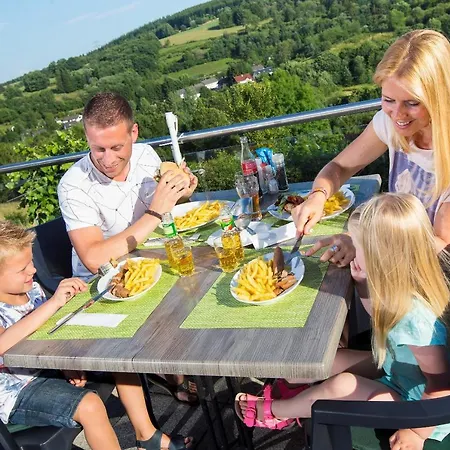 Roompot Eifelpark Kronenburger See-3