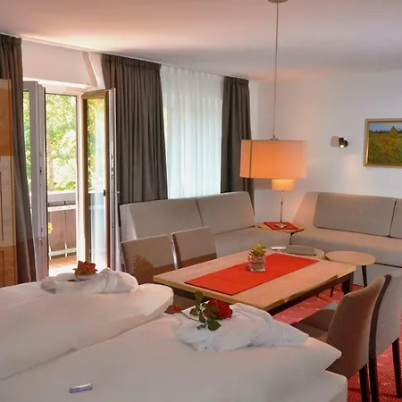 Hotel Alpenhof-2