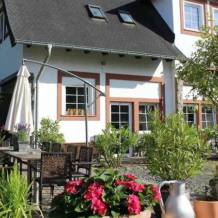 Eifel-Quartiere "Pension Muescher Bahnhof"-2