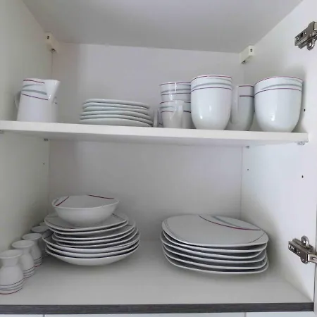 Komfort Ferienwohnungen Zwenkauer See-3