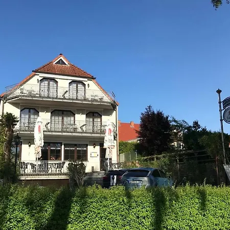 Hotel Garni An Der Seepromenade-3