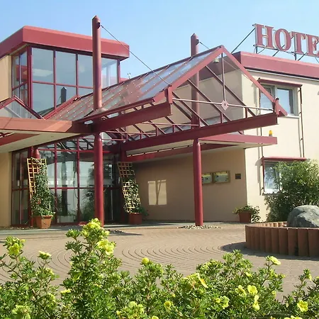 Airport Hotel Erfurt-3