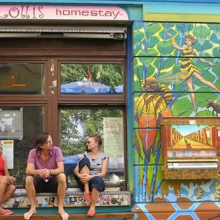 Hostel Lollis Homestay Dresden-3