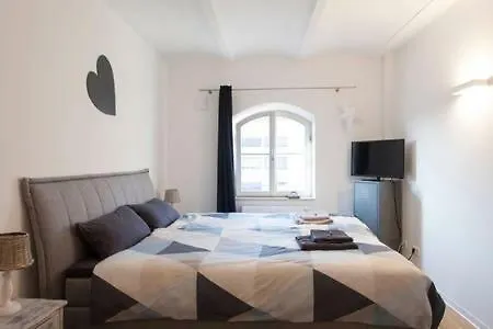 Stadt-Apartment-3