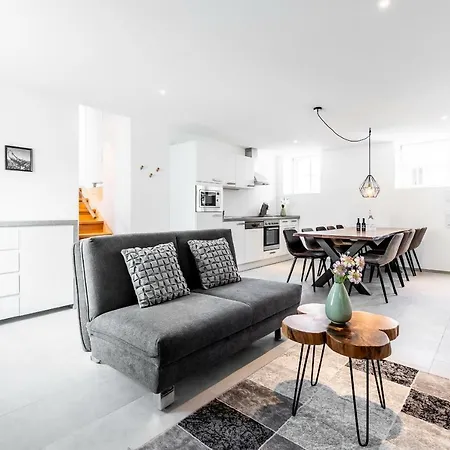 Parkside Boutique Appartements-3