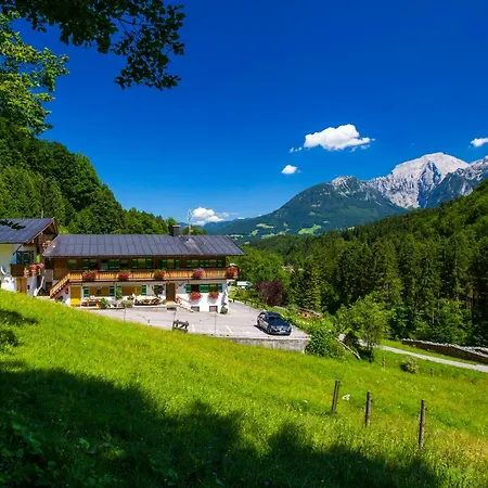 Alpenferienwohnungen Wiesenlehen-2
