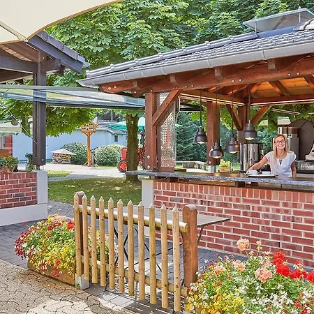 Landhotel Naafs-Häuschen-3