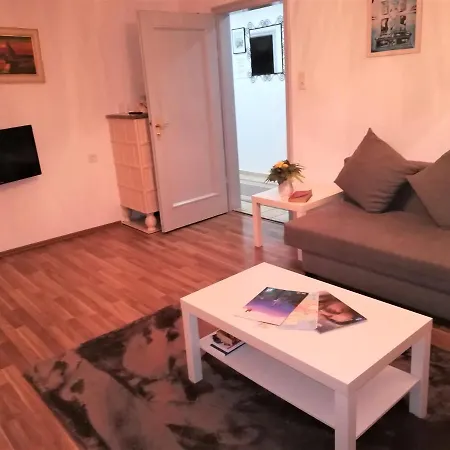 Isas Apartment-2