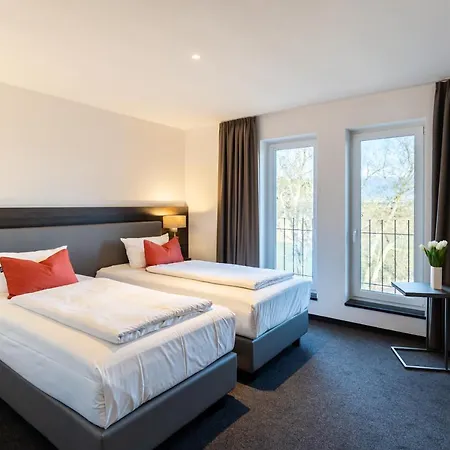 Hotel Duda Langenbruck An Der A9 Zwischen Ingolstadt Und Muenchen, Ideal Fuer Stopover, Geschaeftsreisen Und Monteure-2