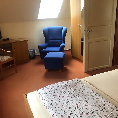 Pension Zur Schleuse Kleinmachnow-3