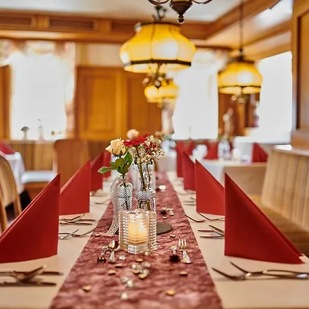 Hotel Gasthof zur Post-3
