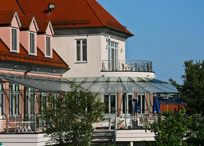 Villa Giani / Golfplatz Deutenhof