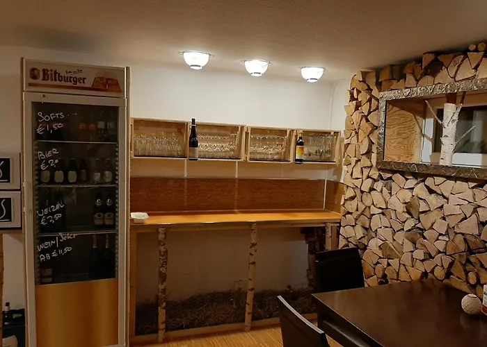 Sleep & Go! Self Service Rooms With Community Kitchen