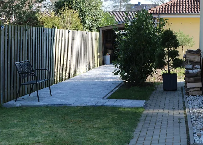 Villa Am Steinhuder Meer App Suite-La Fleur-Mit Pantry Kueche, Luftreinigungssystem, Garten, Wlan
