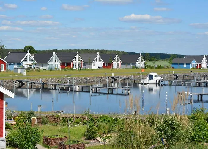 Kapitänshaus Zerpenschleuse Holiday Chalet