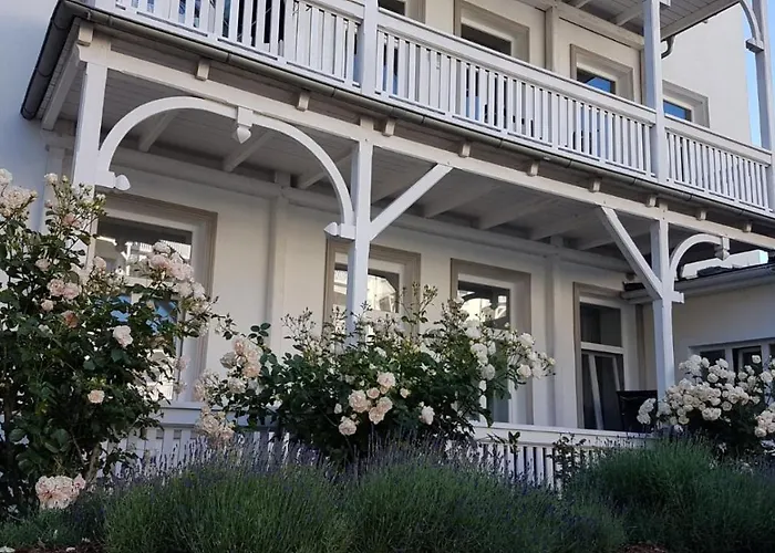 Im Ostseebad Göhren In Strandnähe