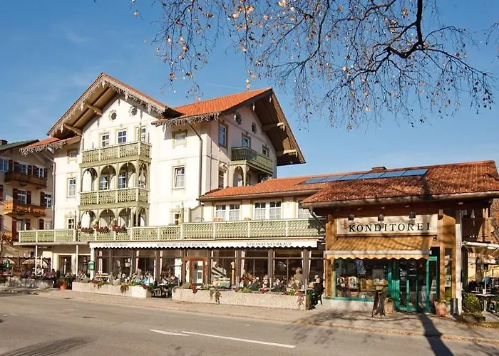 Café Chiemgau Und Gästehaus