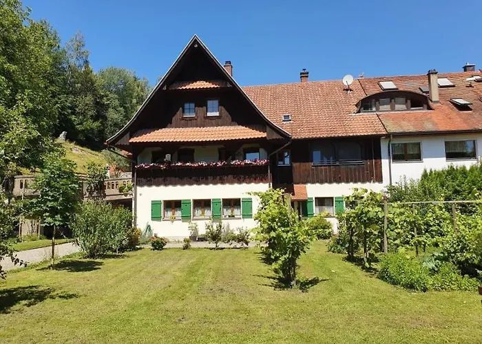 HAUS WALD und SEE - WASSERBURG