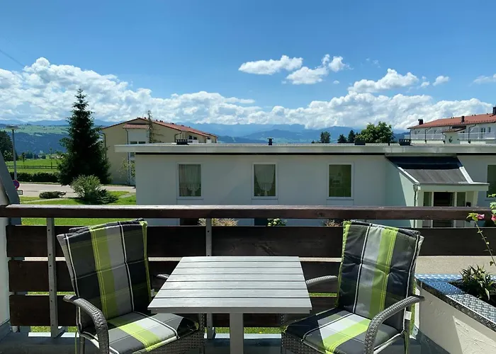FeWo Längl -Alpenguck- mit Pool und Sauna im Allgäu