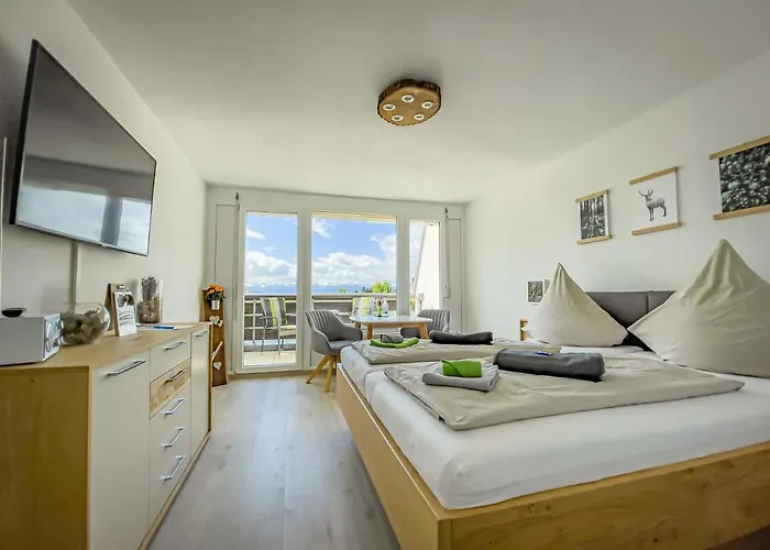 FeWo Längl -Alpenguck- mit Pool und Sauna im Allgäu