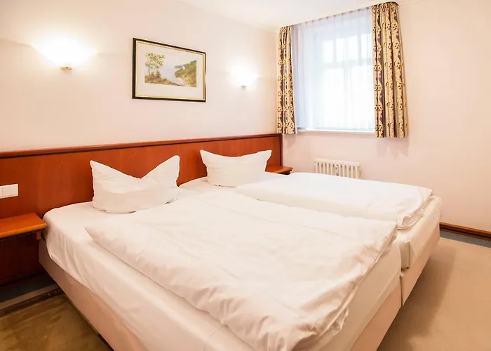 Strandvillen Binz - Ferienwohnung mit Meerblick, 1 Schlafzimmer und Balkon SV-752