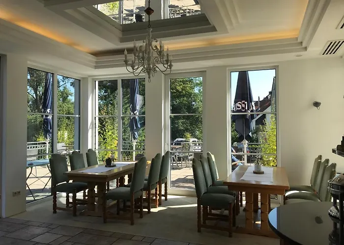 Waldhotel Felsentor Hauenstein, Deutschland