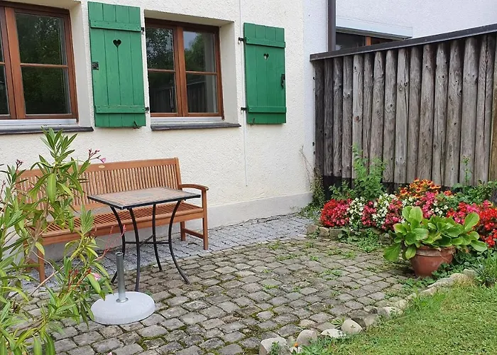 HAUS WALD und SEE - WASSERBURG