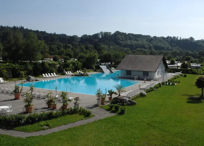 Gutshof Camping Badhütten