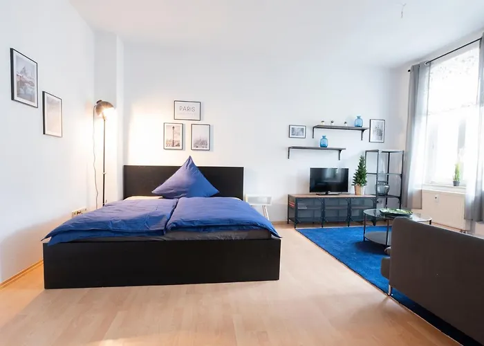 Tiny Home In Schickem Jugendstilviertel