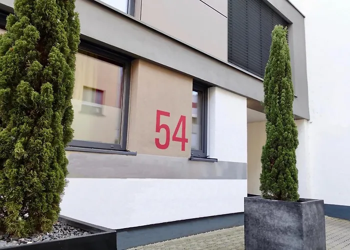 NEU - Gemütliches Und Modernes Mit Stellplatz