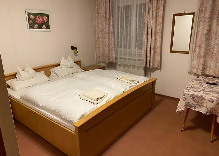 Hotel Flora