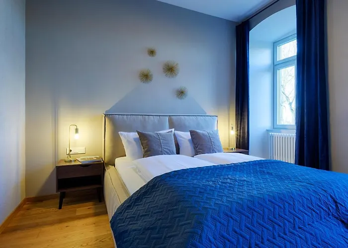 homie stay am Schloss Apartments
