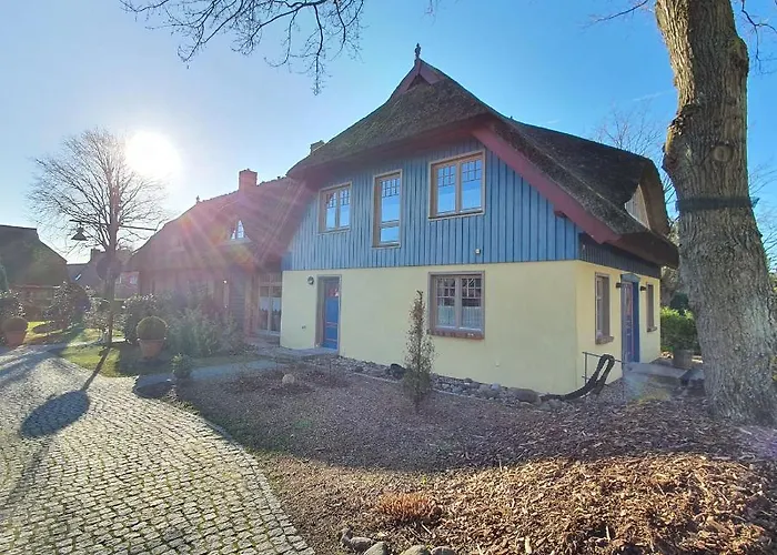 Schiffszimmermannshaus by Ferienhaus Strandgut