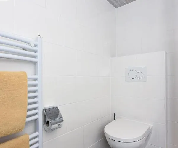 Pension Pradler Zimmer Erdgeschoß Carolinensiel, Deutschland