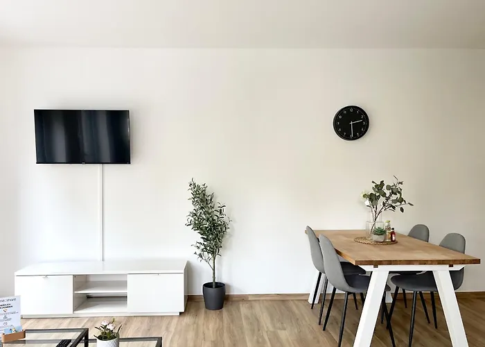 Schoene Apartments In Der Innenstadt Von Osnabrueck I Home2Share