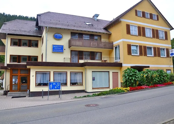 Hotel Eleon