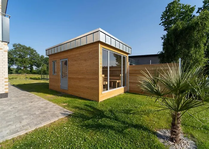 Seevilla am See mit Sauna, Kamin, privatem Steg und Seezugang Barssel , Deutschland