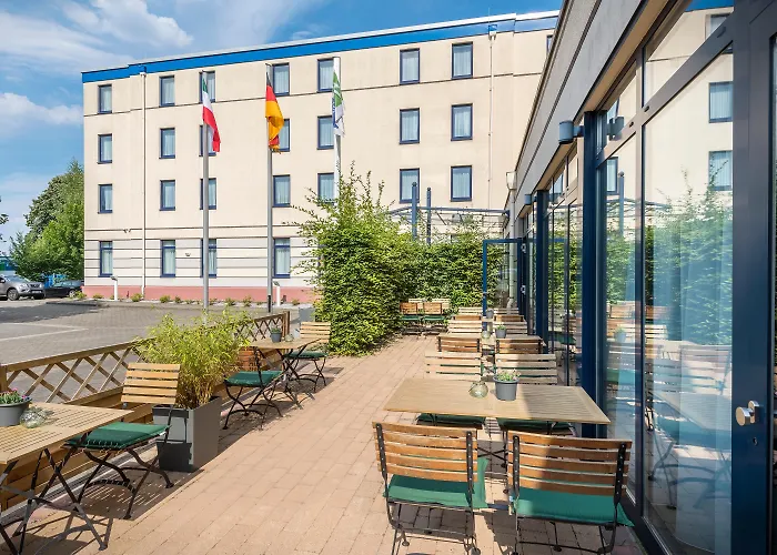 Holiday Inn Express By Ihg