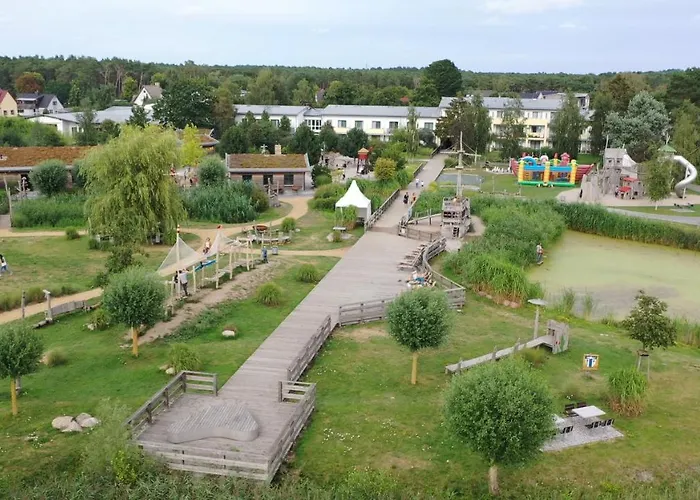 Familien Wellness Hotel Seeklause mit großem Abenteuerspielplatz Piraten-Insel-Usedom