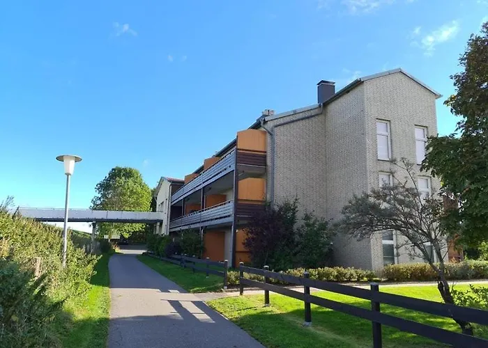 Stylische Wohnung Mit Weitblick Und Großem Balkon