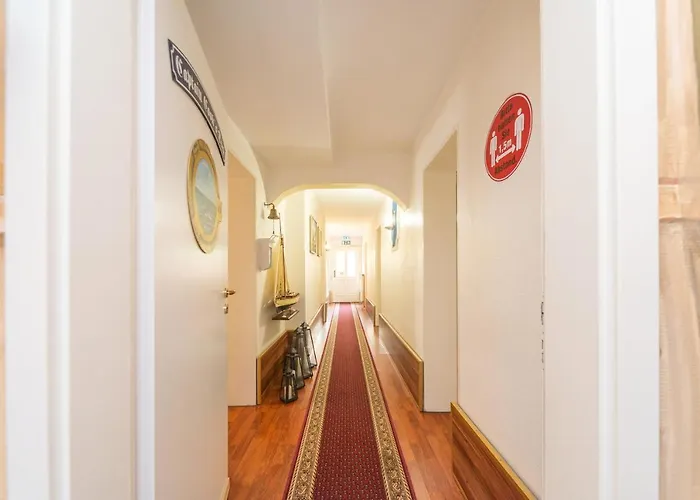 Apart Hotel Halle
