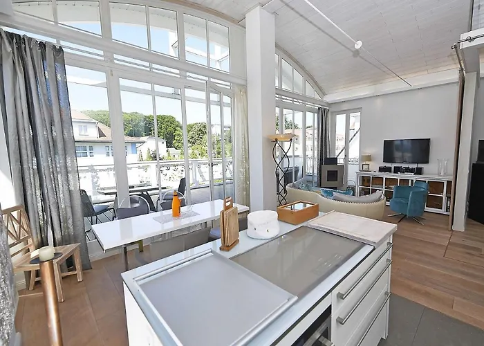 Johanna In Sellin - Penthouse "Nautilus"