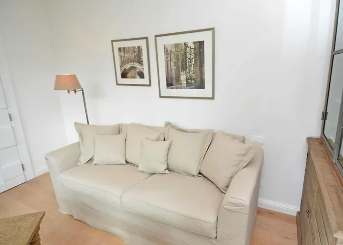 Villa Johanna F593 - Appt 13 mit Kamin und zwei Balkonen