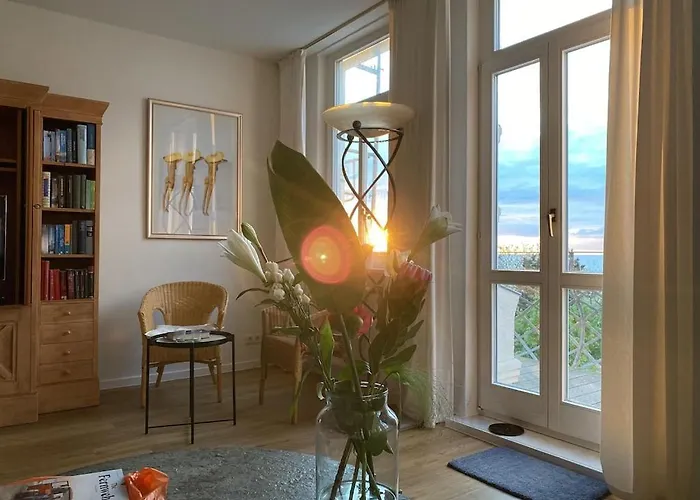 Seeblick Warnemünde - Fewo Mit Meerblick Und Balkon Direkt Am Strand Für 2-4 Pers
